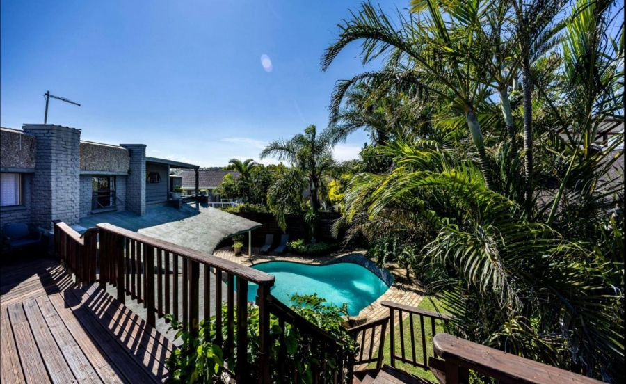 6 Bedroom Property for Sale in Blue Bend Eastern Cape